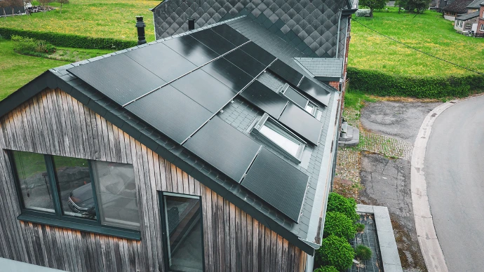 Panneau photovoltaïque sur une maison familiale